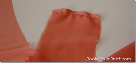 Peaches and Cream Barbie Dress (16)